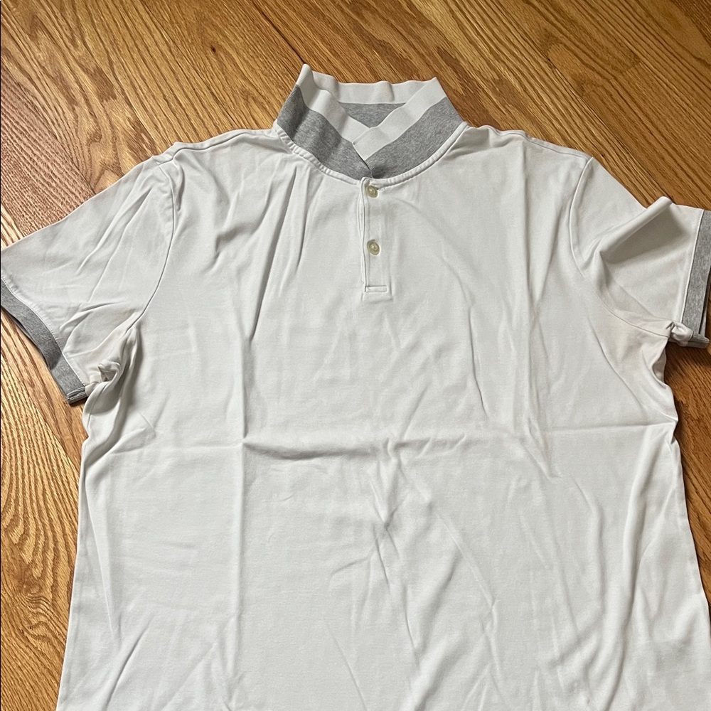 Banana Republic White and Gray Polo Shirt